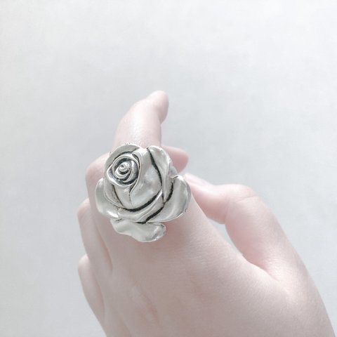 Vintage rétro sick Rose ring