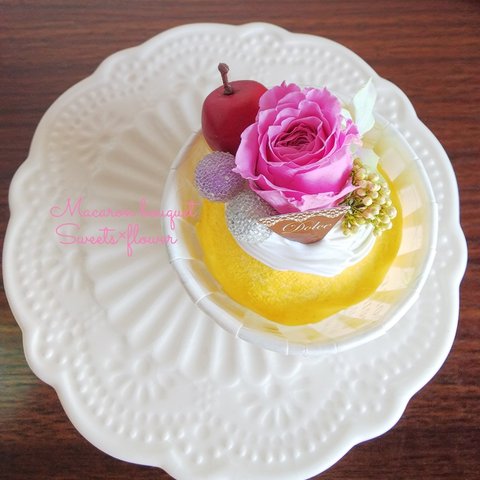 プチギフトにオススメ♡カップケーキフラワー🌹パープル クリアケース入り