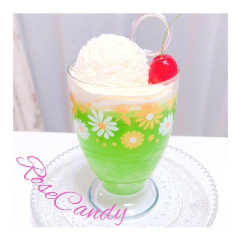 大好き♡クリームソーダ