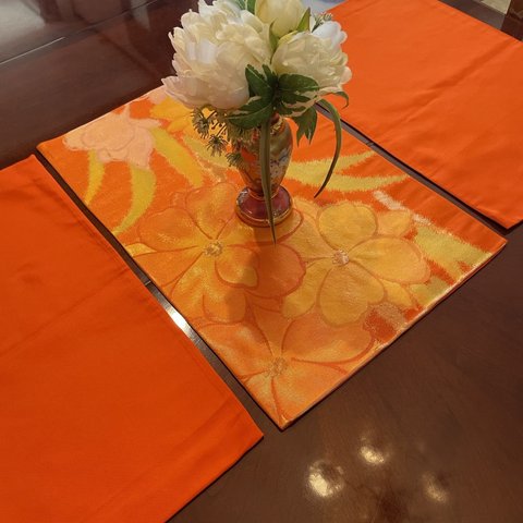 豪華刺繍　袋帯リメイク　正絹テーブルセンターランチョンマット2枚セット1538