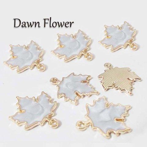 【D-1297】10pcs　紅葉　25×20mm　グレー　チャーム　ハンドメイドパーツ