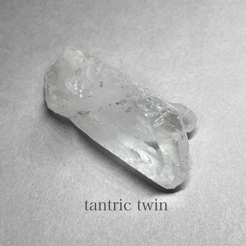 tantric twin：Self Healed / タントリックツイン水晶ラフポイント B：セルフヒールド(レインボーあり)