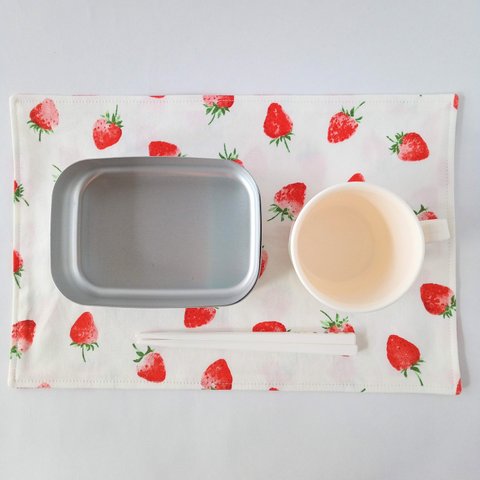 20×30<いちご>両面ランチョンマット_#443_luncheon mat<20×30_strawberry>