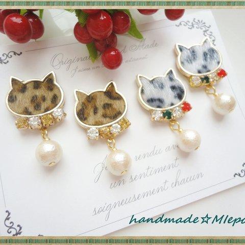 ☆冬のおしゃれキャット☆カラフルビジュー＆パール☆イヤリング（ピアス）☆