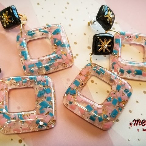 ✴Holiday Ding Dong mosaic earringsピアス・イヤリング【PinkBlue】