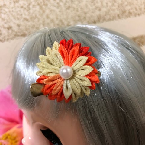 ちりめん細工　お花さん♡ パールのビッグFlower