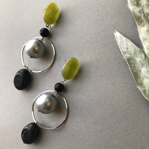 シルバーフープピアス