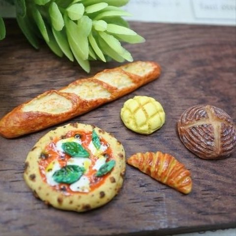 シルバニアサイズ　ミニチュア パンセット 食品サンプル