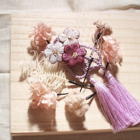 糸とお花の髪飾り　すみれ