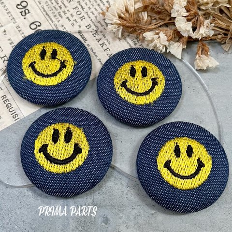 4個 大ぶり デニム 刺繍 ニコちゃん カボション インディゴ