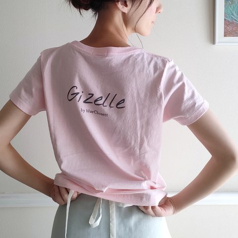 【Gizelle】ロゴプリントTシャツベビーピンク130,140,150,レディースS,レディースM バレエレッスンウェア