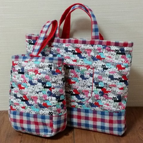 [sale]　￥4,200→￥2,800　☆猫とチェックの通園・通学2点セット（ﾚｯﾄﾞ）