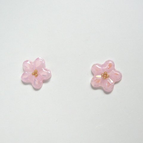 さくら色のお花ピアス　