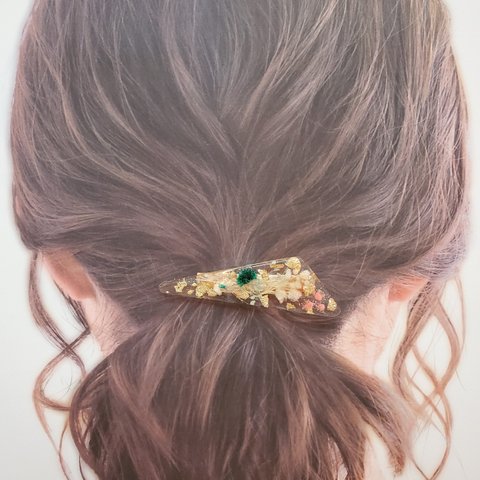 お花ヘアクリップ🌼