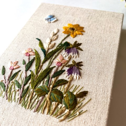 　champ de fleurs  刺繍 ファブリック パネル