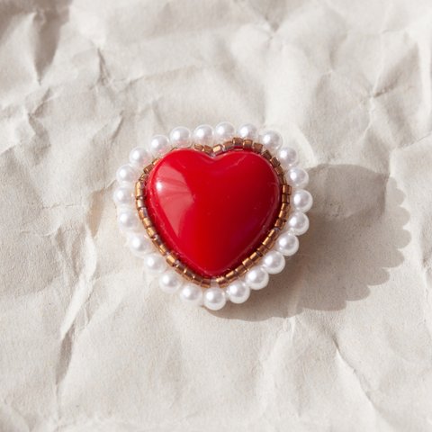 Heart Brooch 01 / ハート ビーズ ブローチ 01