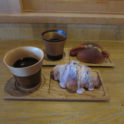 2枚セットの木目がそろっている【カフェトレー】　(ブラックチェリー)　ギフトラッピング対応