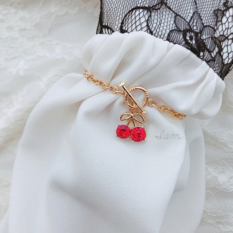 9/16新作＊ gold cherry bracelet