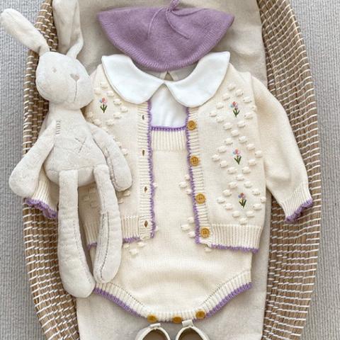 ベビ一服 女の子の刺繍ニット綿糸セーターカーディガン コートのストラップ  子供服  ベビードレス