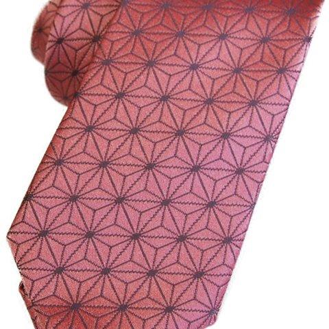 和柄ネクタイ　西陣織の豪華　金らんネクタイ　ハンドメイドの高級ネクタイ 麻の葉 ピンク