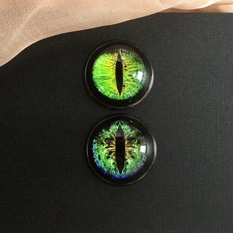 ドラゴンの瞳(緑眼)　マグネット各1個　超絶強力(ネオジウム磁石使用)
