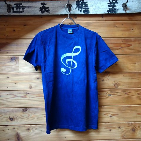 音符の藍染Tシャツ