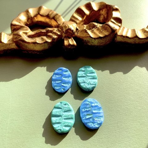 【2色ペア4コセット】JIRI＊IVANA#czech beads#チェコビーズ　sea glass oval 18✖️13㍉　blue＊turquoise/blue