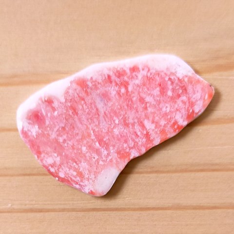 ユニーク　和牛生肉　ブローチ　