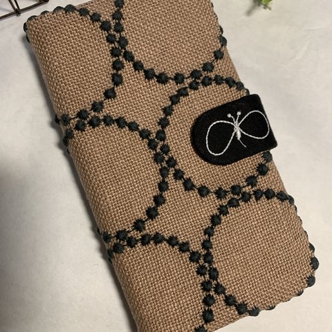 ミナペルホネン＊beige × charcoalタンバリン＊iPhone、スマホケース手帳型