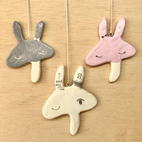 石粉粘土 オーナメント「うさぎ茸3点セット」"Rabbit mushroom 3 piece set"