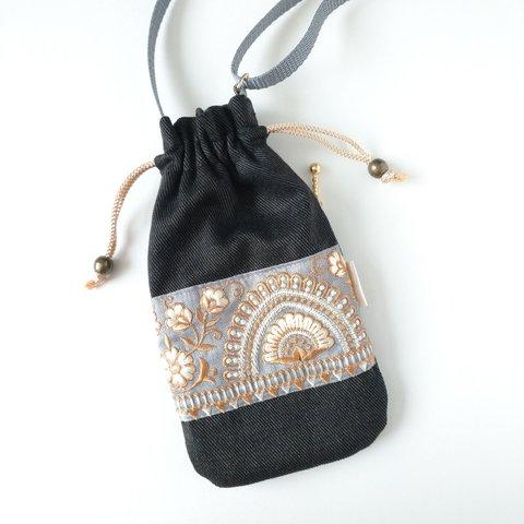 ❲小❳インド刺繍リボンの巾着スマホショルダー【black×gray】