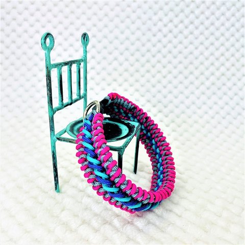 [公式]パラコードでマクラメ編み#153 紫・ブルー・ピンク・グレーの小型犬用首輪作り方No183