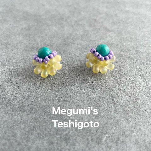 マグネサイトターコイズ×ドロップビーズ⭐︎刺繍ピアス・イヤリング・ノンホールピアス