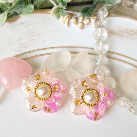 お花ピアス　gold×pinkフラワー　