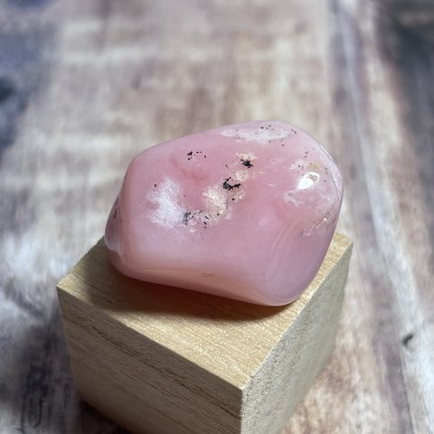 ピンクオパール　②-15 ラフカット磨きタンブル