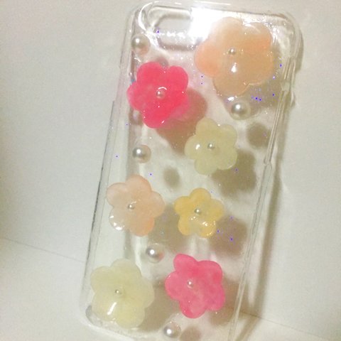 お花のiPhoneケース