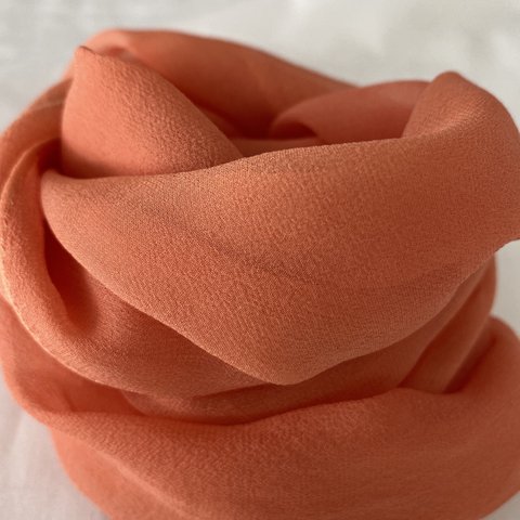日本製シルク100% 茜染めスカーフ