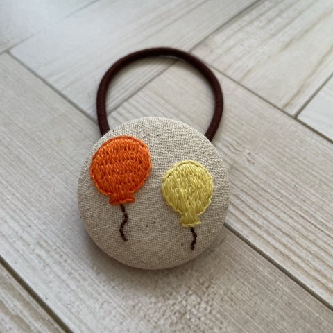 ヘアゴム刺繍　風船