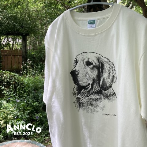 ヴィンテージライクな犬の肖像画Tシャツ（ゴールデンレトリーバー）