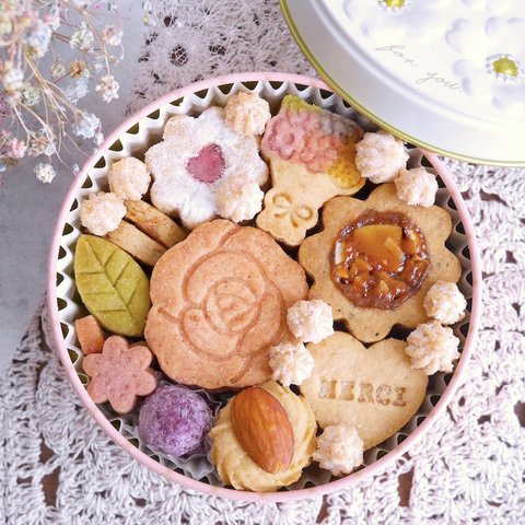 【オーガニック＆グルテンフリー＆ヴィーガン】ときめく♡米粉のローズクッキー缶(ブーケ缶)