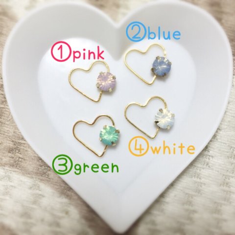 ビジュー♡︎ʾʾフレームのピアス/イヤリング