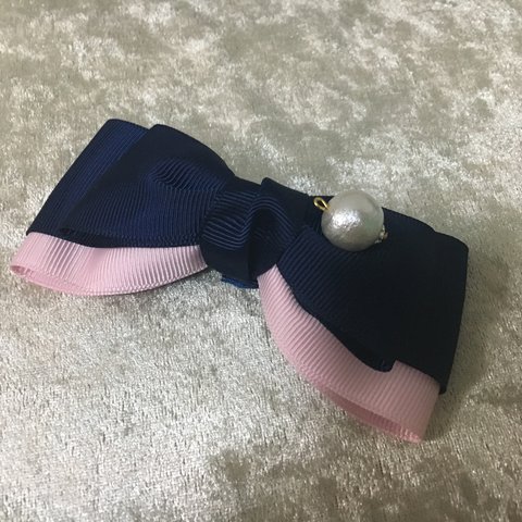 コットンパールが可愛いリボンバレッタ🎀