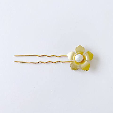 淡水真珠：baroque pearl×flower hair pin