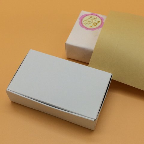 [800枚 送料込11200円] 白色モデル 箱 ミニ 定形外郵便・クリックポスト 対応