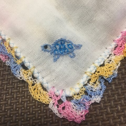 ガーゼハンカチ レース編み&刺繍付き