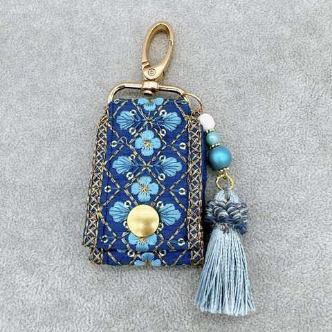 インド刺繍リボンのカチューシャホルダー