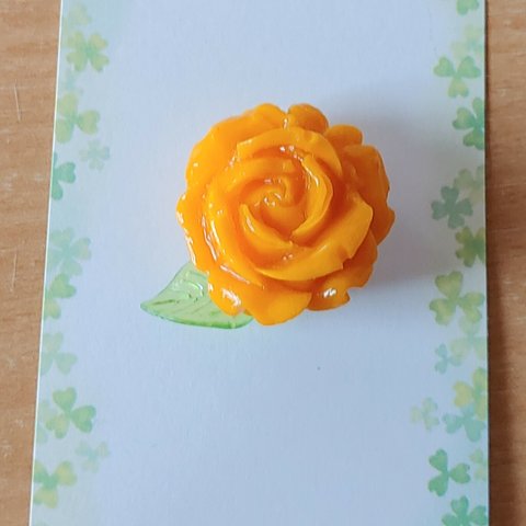 【ハンドメイド】黄色薔薇ポニーフック