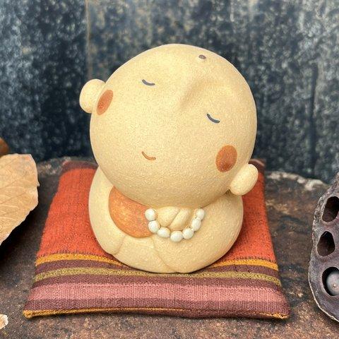 顔傾け地蔵　座布団（極小）付き　Ｏ-162　陶製　/Jizo/地藏