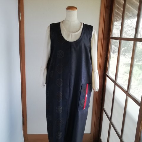 紺色の大島紬からのジャンパースカート
