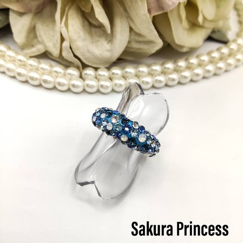 スワロフスキーのコフレリング☆ブルー